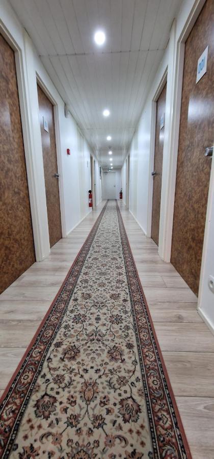 Kyriad Direct Arpajon Esterno foto